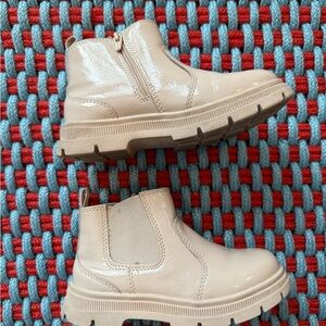 Zara Cream Kids Boots